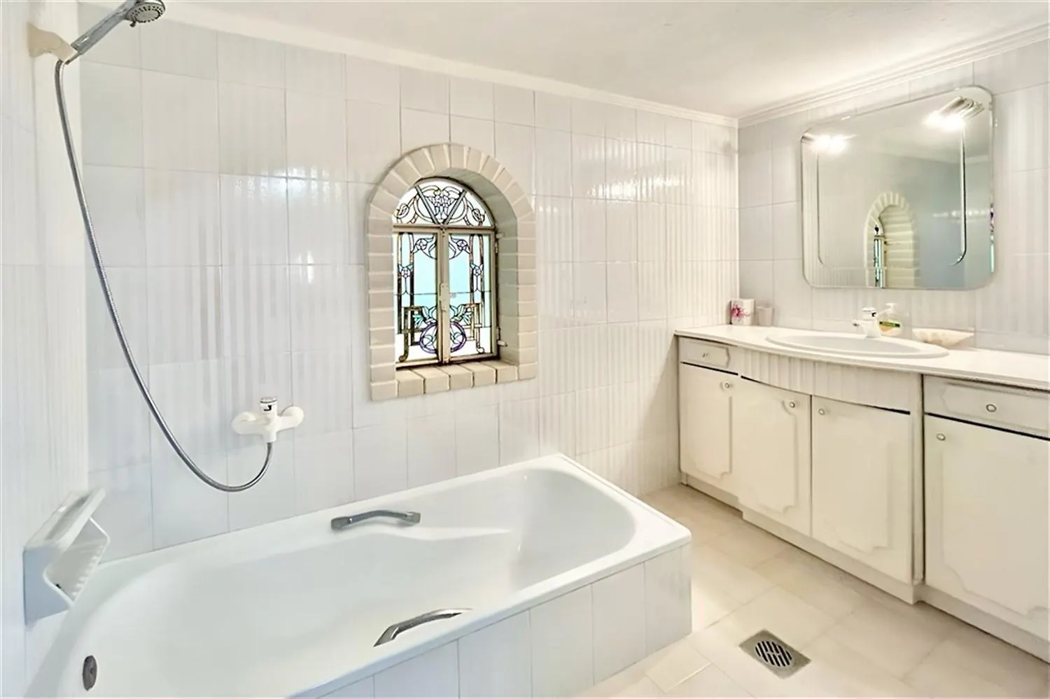 Nikolas Villa Hanioti 3 Bedrooms 14 Guests 0*,  Grecia